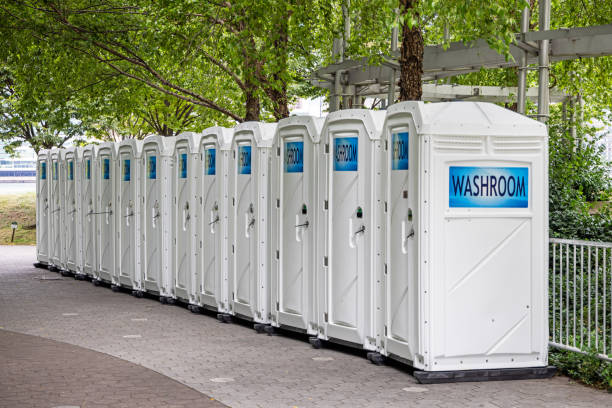 Best Porta potty rental near me  in Harmony, RI